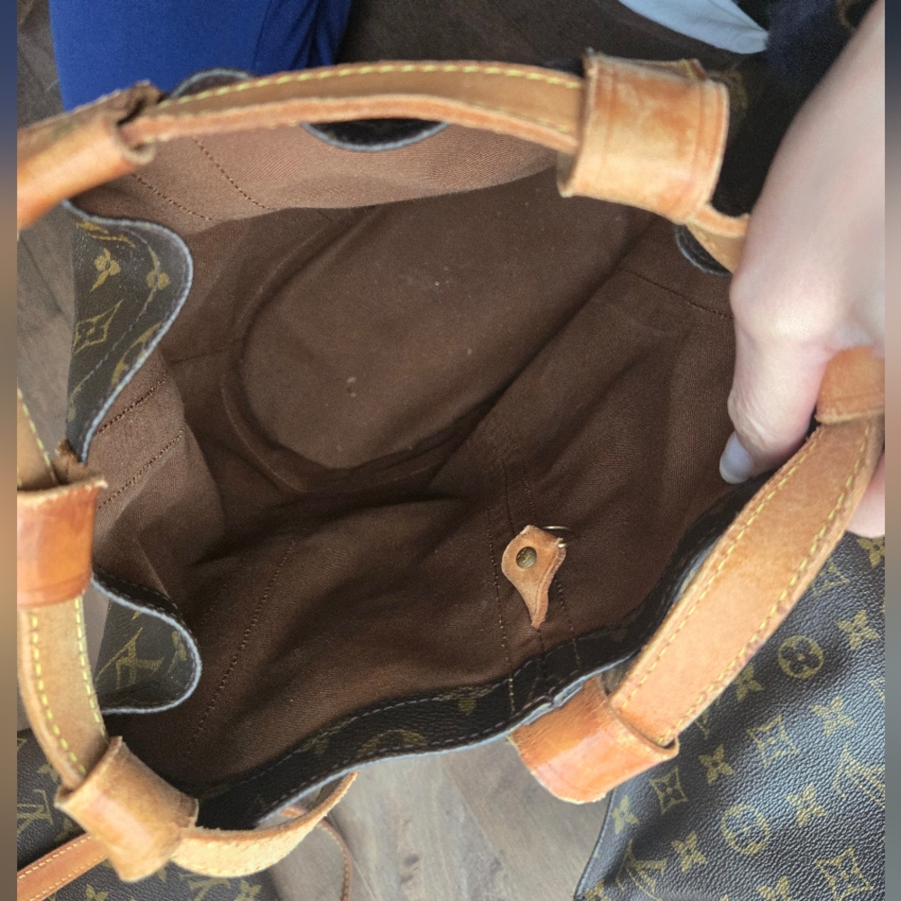 Louis Vuitton Randonnee Size PM Authentic - Picture 9 of 14